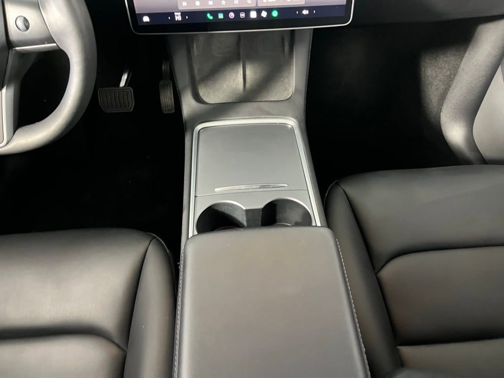 Used 2023 Tesla Model Y Long Range image 16