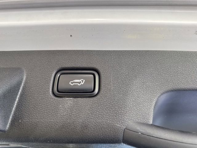 Used 2023 Kia Sportage X-Line w/ X-Line Premium Package AWD/4WD image 32