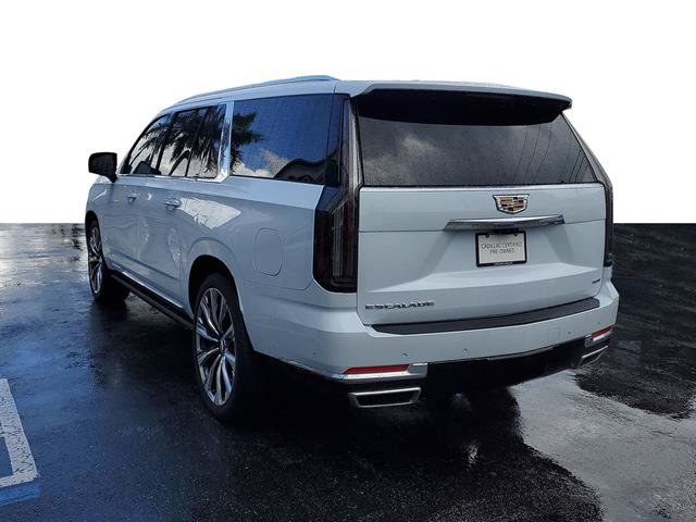 Certified 2026 Cadillac Escalade ESV Platinum Luxury image 3