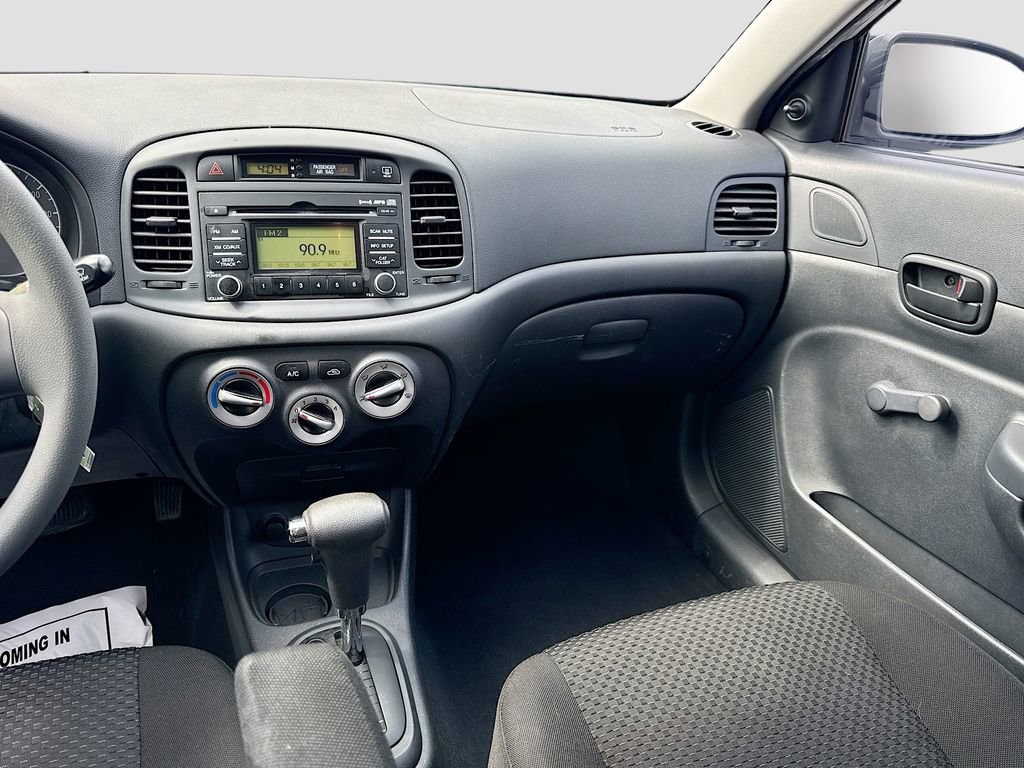 Used 2009 Hyundai Accent GS w/ Popular Equipment Pkg 2 FWD image 25