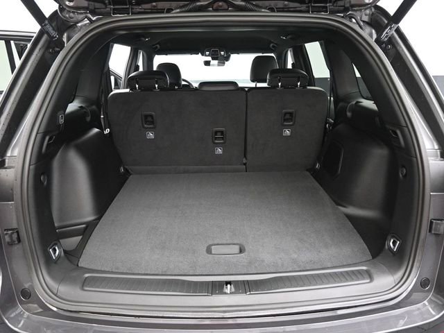 New 2026 Jeep Grand Cherokee Limited w/ Trailer Tow Package image 19