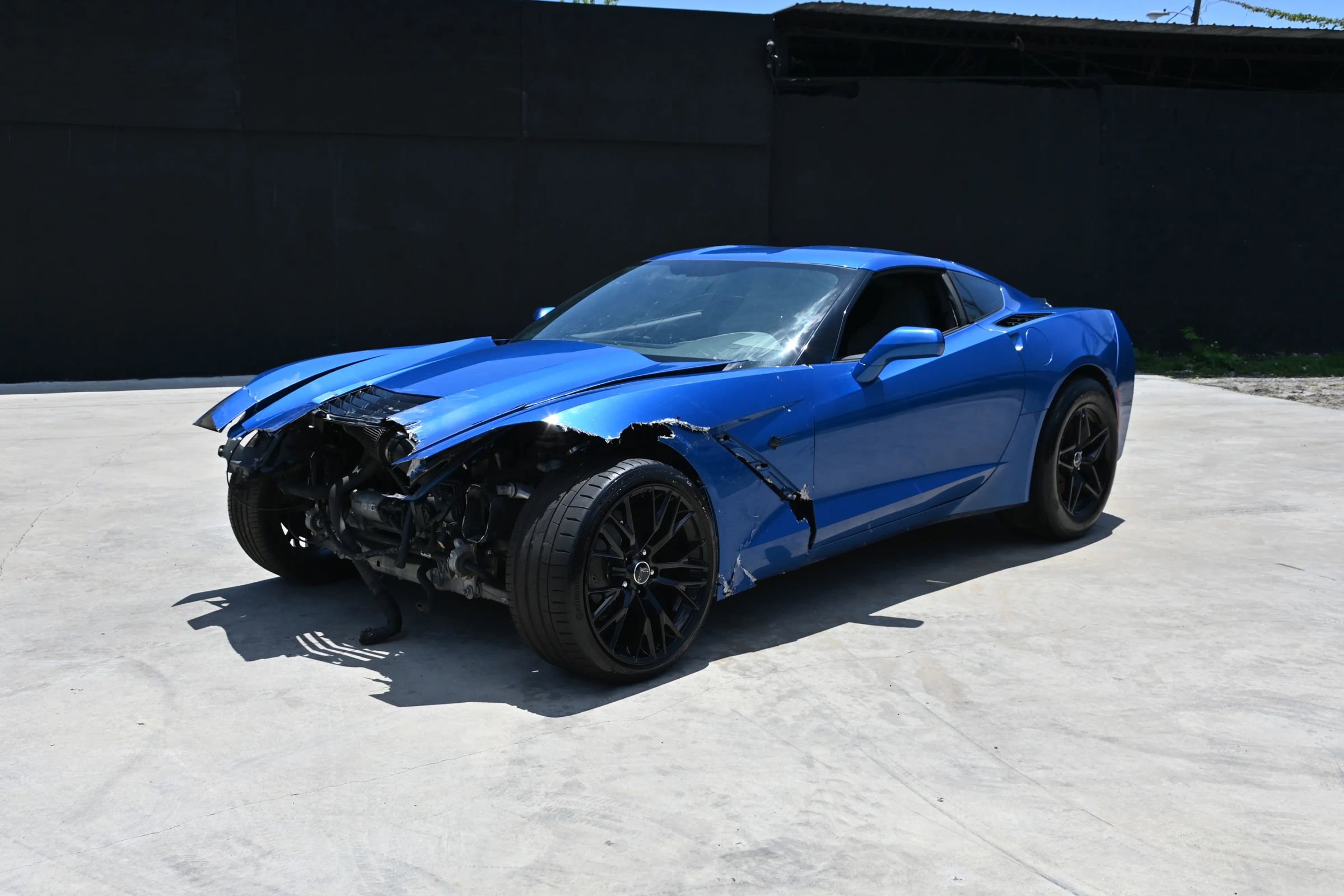 Used 2015 Chevrolet Corvette Stingray Coupe RWD video 1