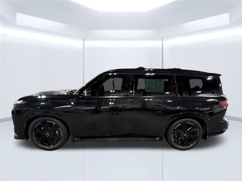 Used 2026 INFINITI QX80 4WD w/ Sport Exterior Package image 4