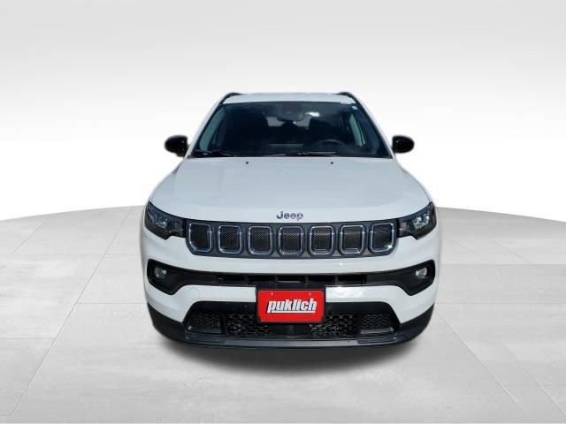 Used 2022 Jeep Compass Latitude w/ Convenience Group image 2