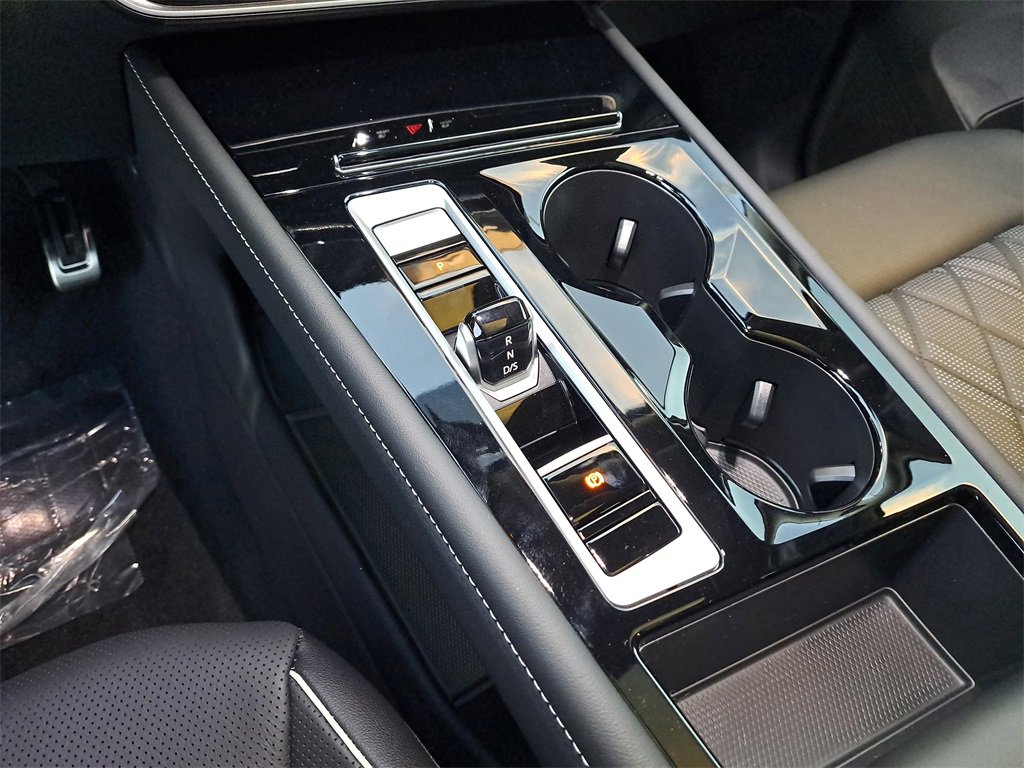 New 2025 Volkswagen Atlas SEL Premium R-Line image 10