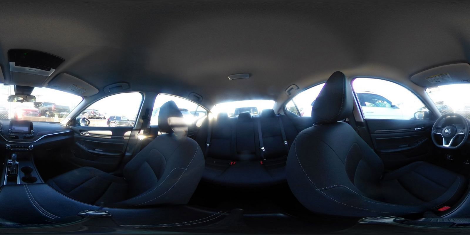 Used 2025 Nissan Altima 2.5 SV FWD image 42