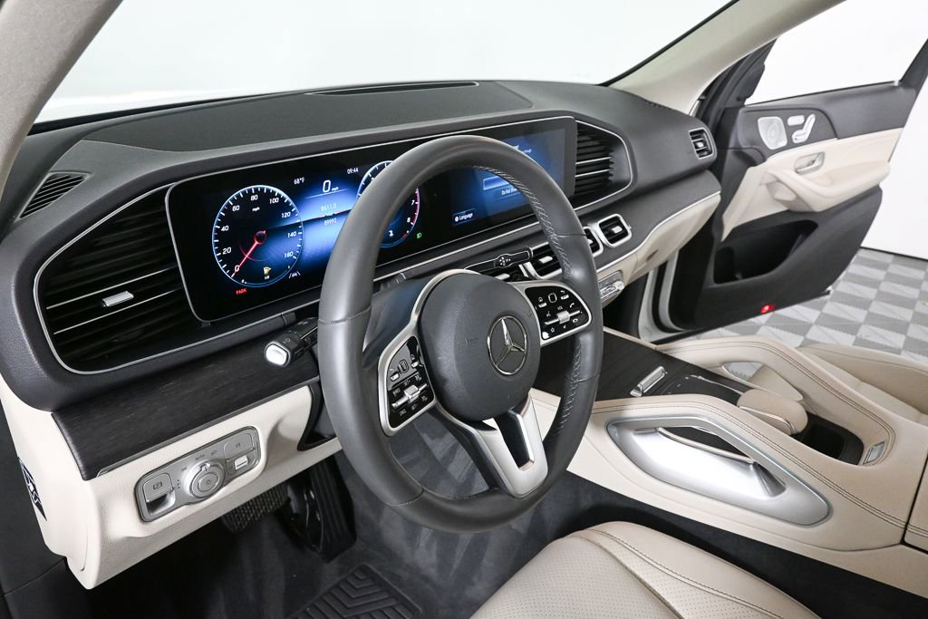 Used 2020 Mercedes-Benz GLE 350 4MATIC image 6