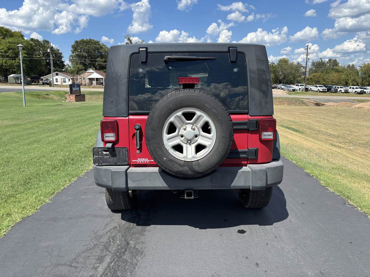 Used 2008 Jeep Wrangler X w/ Black Appearance Group AWD/4WD image 7