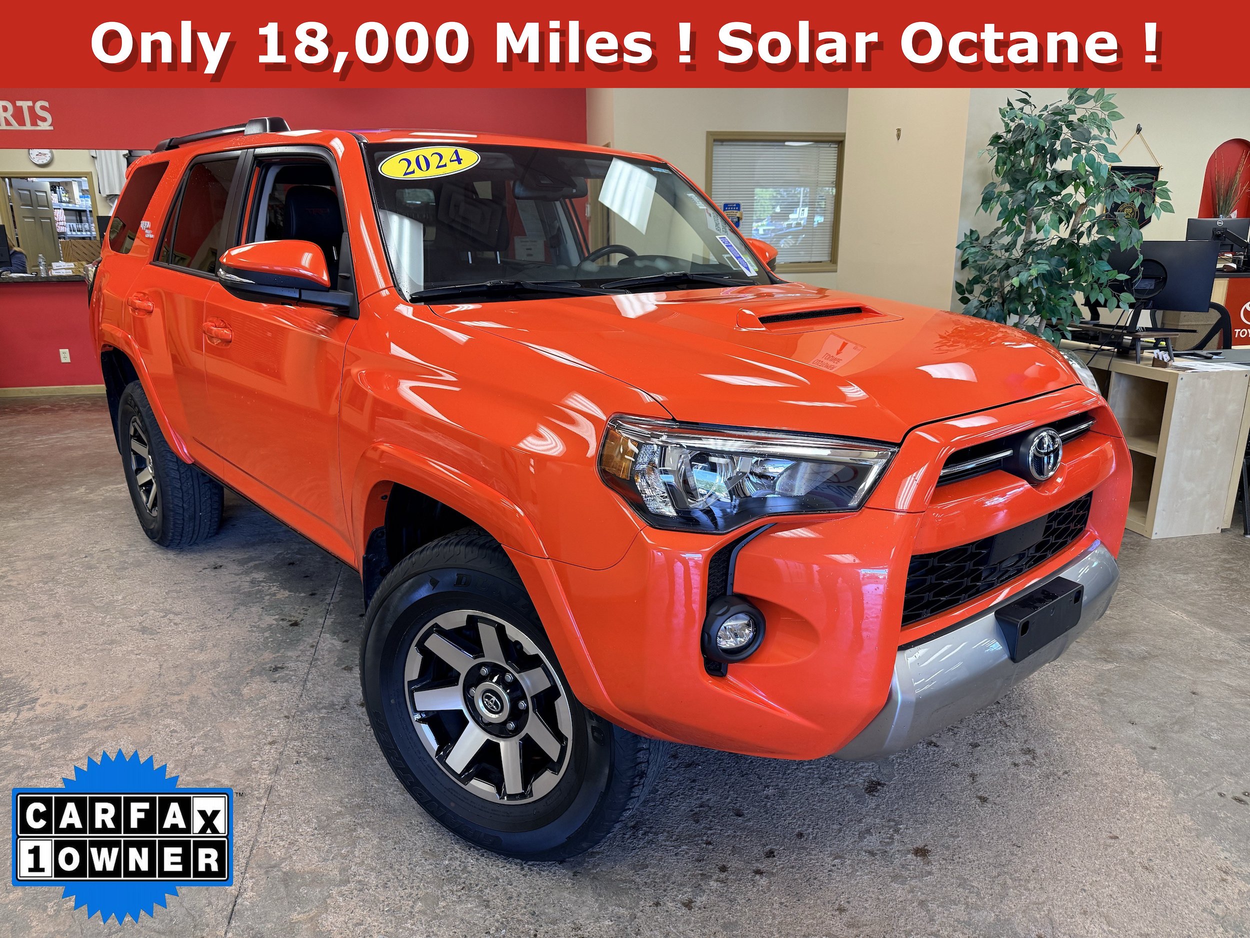 Used 2024 Toyota 4Runner TRD Off-Road Premium w/ Moonroof Package AWD/4WD image 1