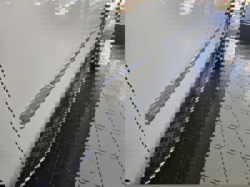 Used 2015 Cadillac Escalade ESV Luxury image 40