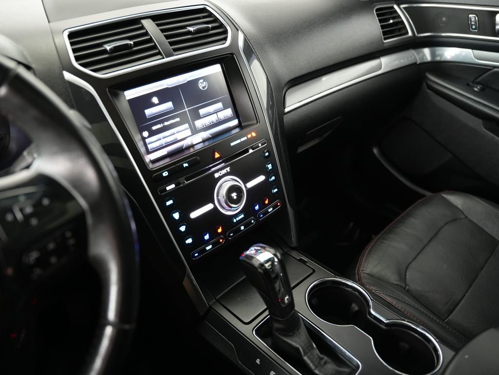 Used 2016 Ford Explorer Sport w/ Equipment Group 401A image 18