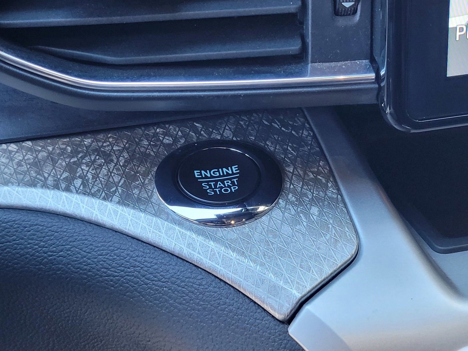 Used 2022 Ford Explorer Timberline w/ Timberline Technology Package image 25