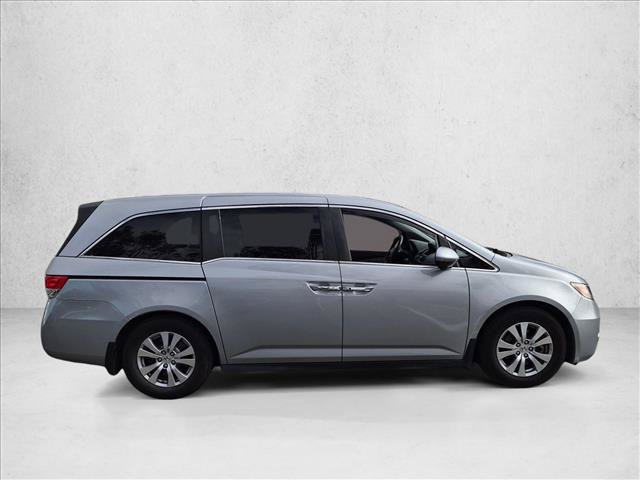 Used 2016 Honda Odyssey SE image 4