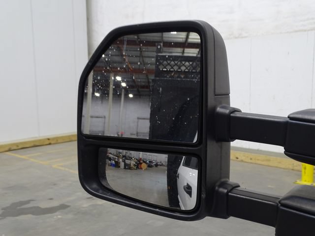 Used 2018 Ford F550 2WD Crew Cab Super Duty image 22