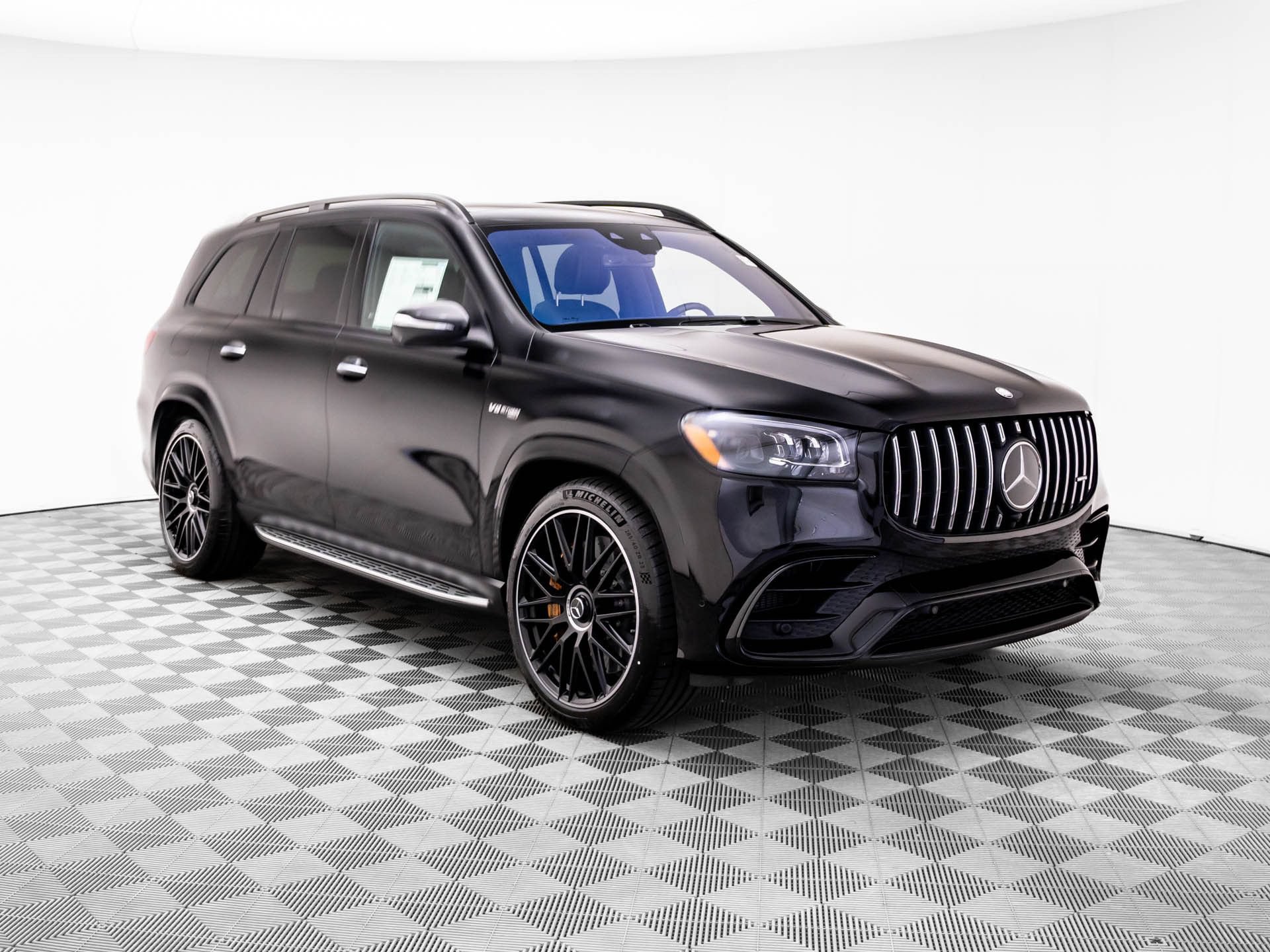 New 2026 Mercedes-Benz GLS 63 AMG 4MATIC image 7