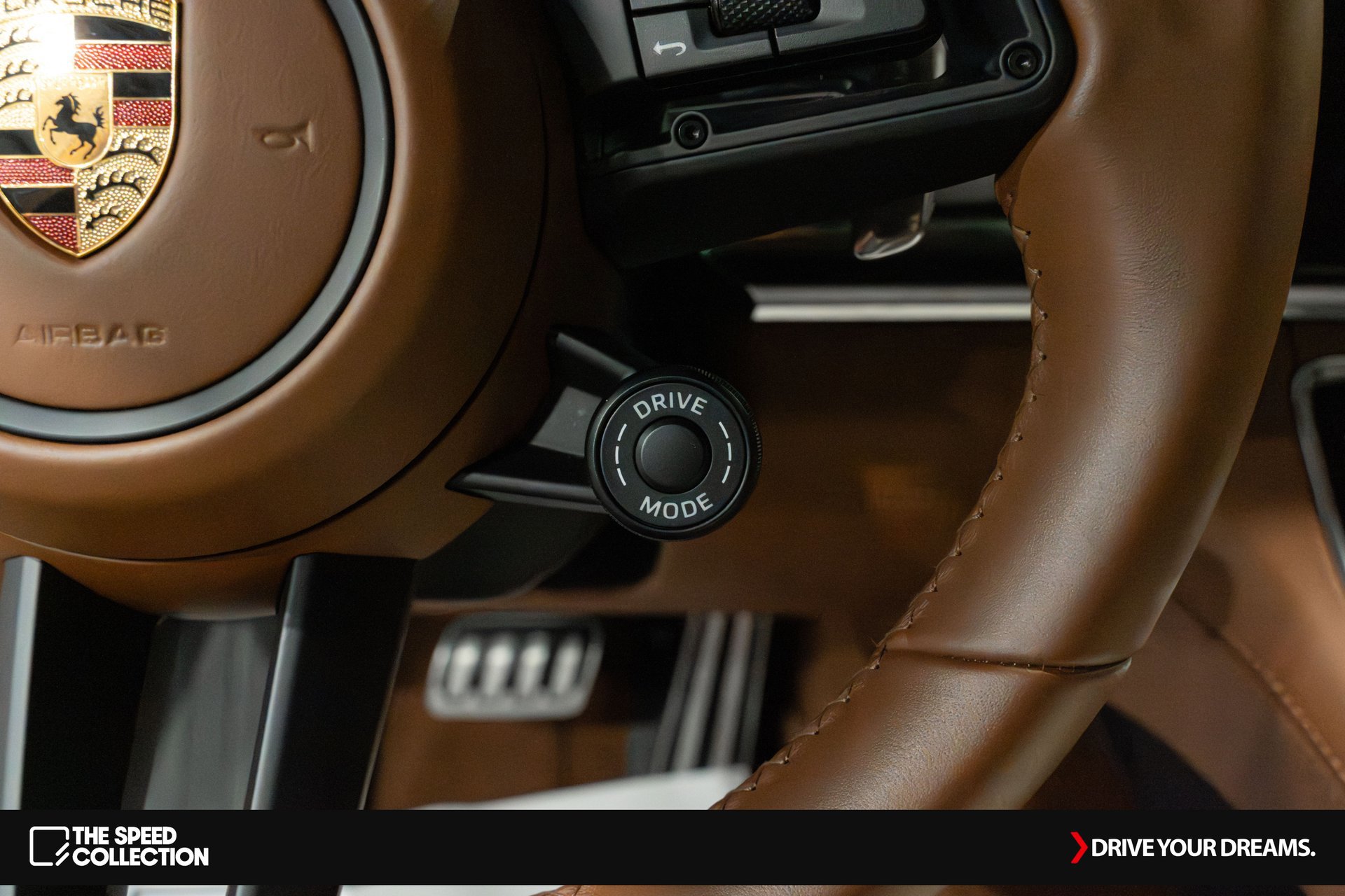 Used 2022 Porsche Panamera Turbo S image 38