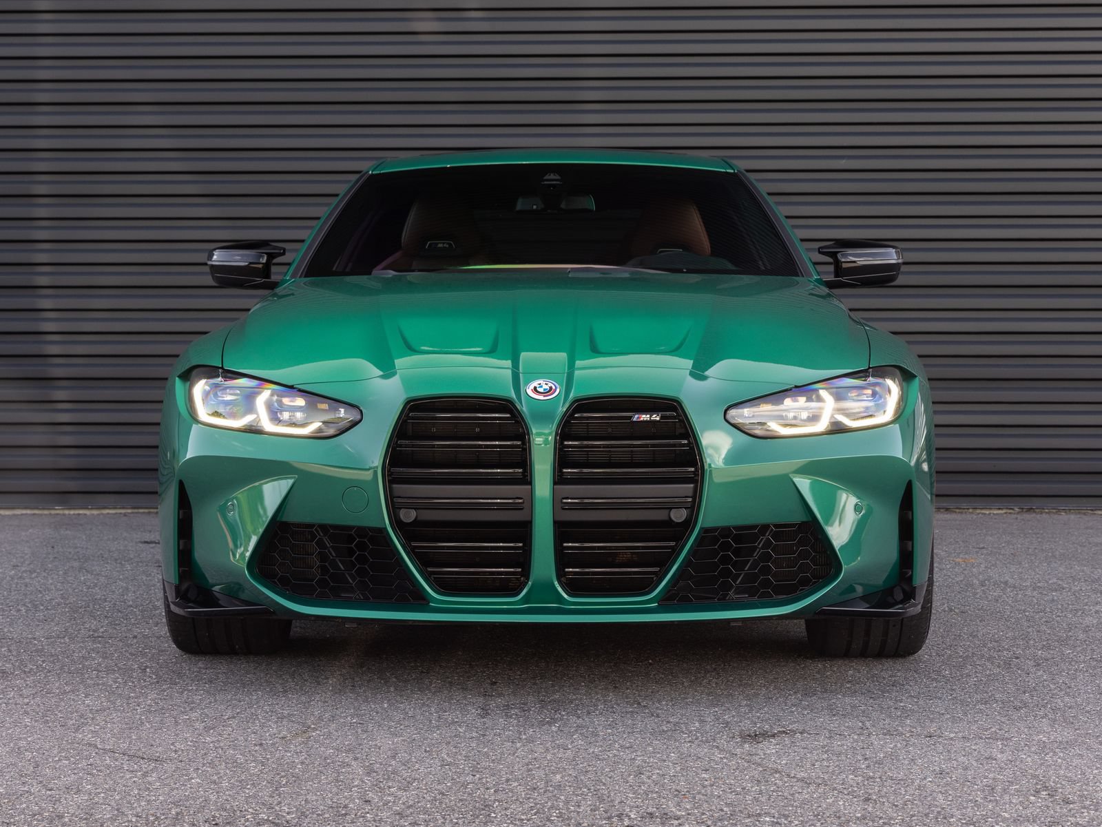 Used 2022 BMW M4 Coupe w/ Executive Package RWD image 5