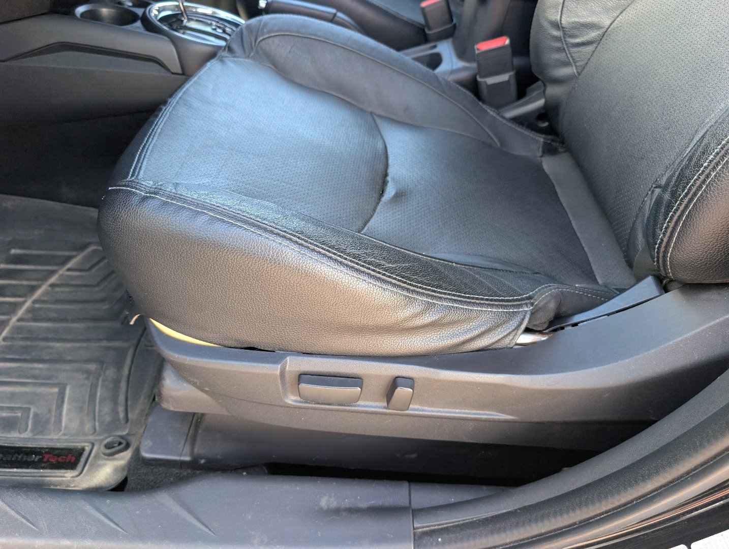 Used 2017 Mitsubishi Outlander Sport SEL AWD/4WD image 19