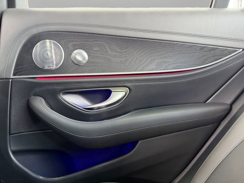 Used 2018 Mercedes-Benz E 300 image 24