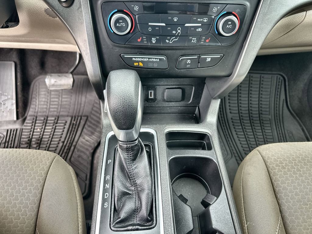 Used 2019 Ford Escape SE image 15