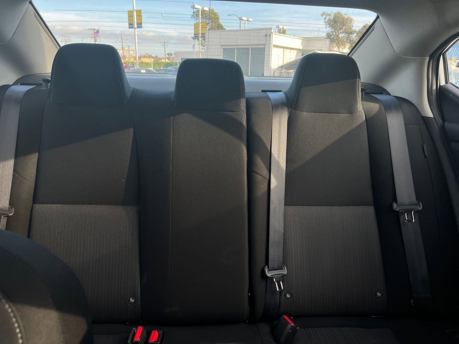 Used 2025 Nissan Sentra SV FWD image 38