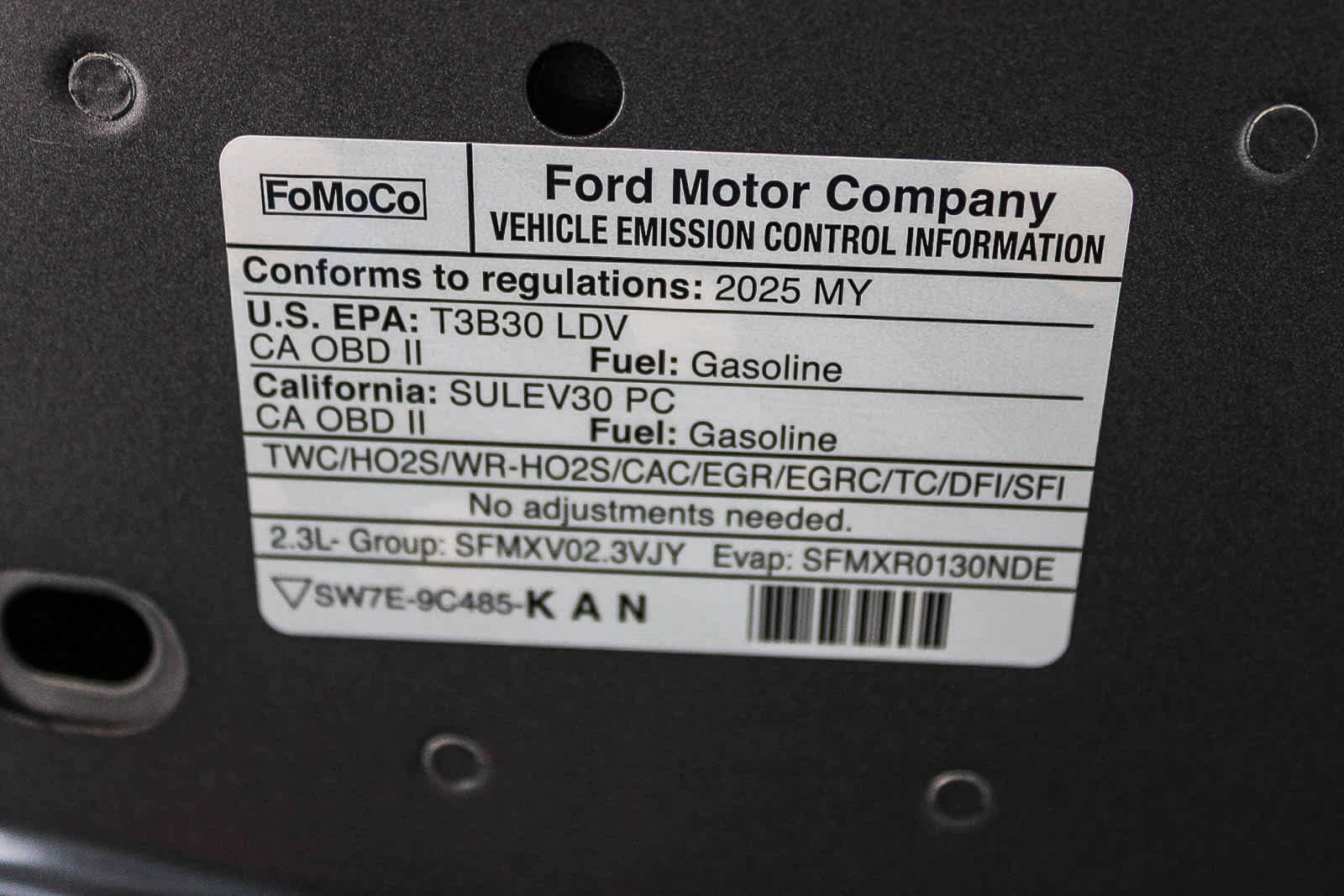 Used 2025 Ford Mustang Premium RWD image 27