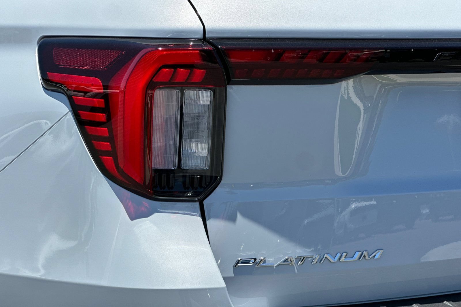 New 2026 Ford Explorer Platinum RWD image 27