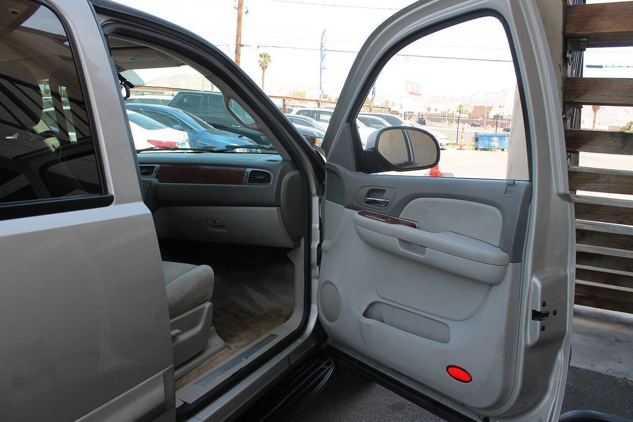Used 2007 GMC Yukon SLE RWD image 27