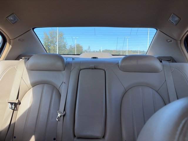 Used 2010 Buick Lucerne CXL w/ Driver Confidence Package FWD image 32