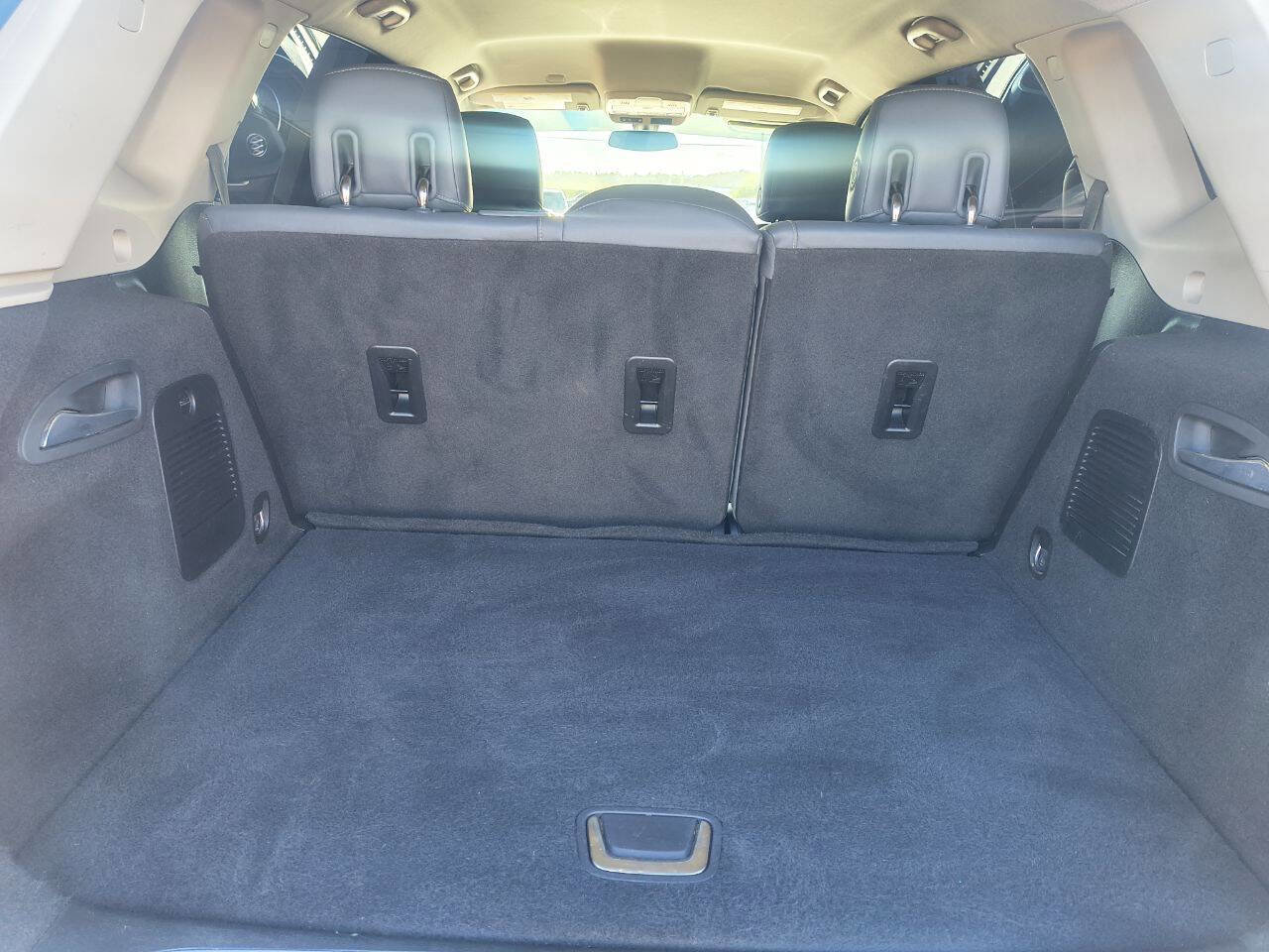 Used 2020 Buick Envision Essence image 23