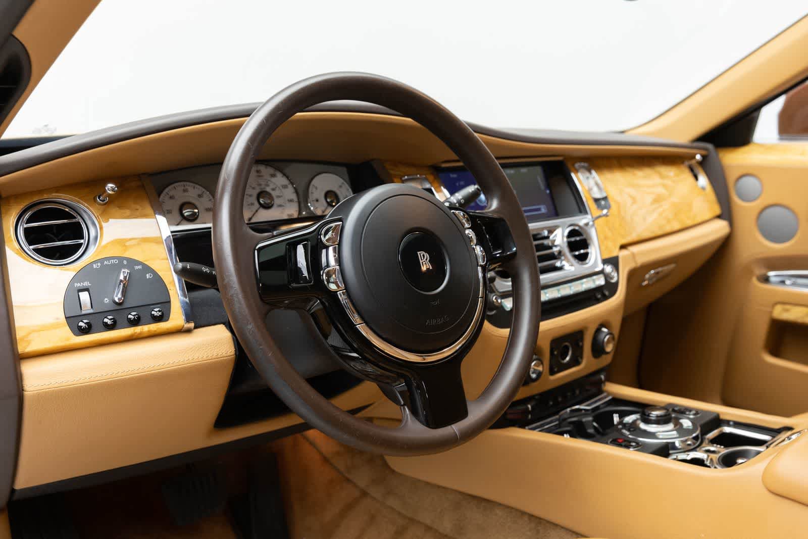 Used 2013 Rolls-Royce Ghost RWD image 15