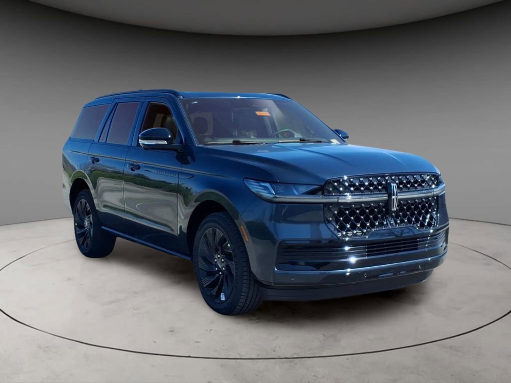 New 2026 Lincoln Navigator Reserve AWD/4WD image 14