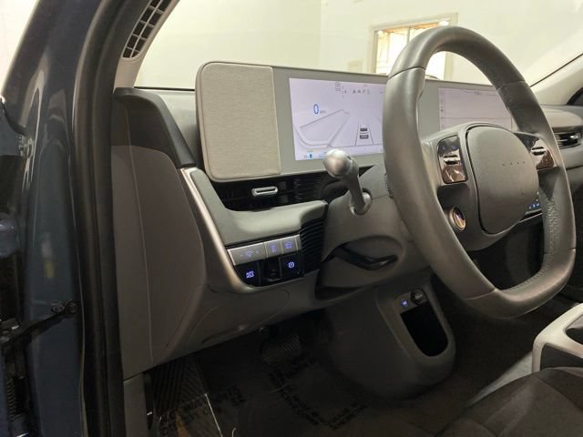 Used 2024 Hyundai Ioniq 5 SEL RWD image 17