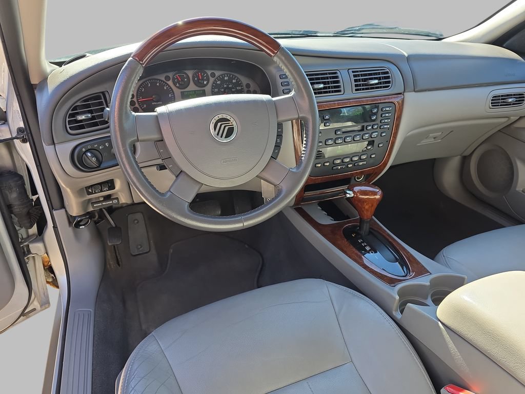 Used 2005 Mercury Sable LS FWD image 17