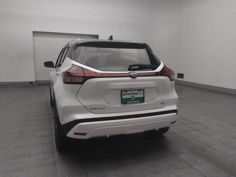 Used 2022 Nissan Kicks SV FWD image 6