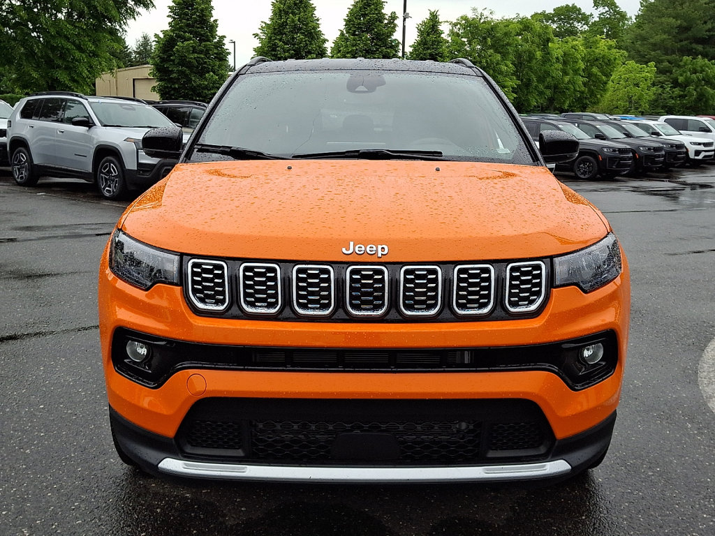 Certified 2026 Jeep Compass Limited AWD/4WD image 8
