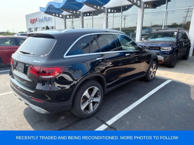 Used 2022 Mercedes-Benz GLC 300 4MATIC w/ Premium Package Lite image 4