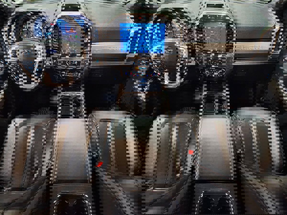 Used 2022 Ford F250 Platinum w/ Tremor Off-Road Package image 46