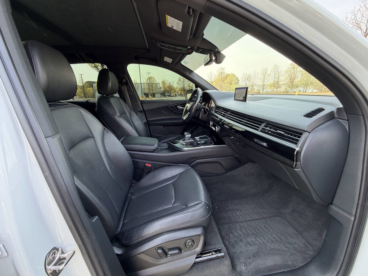 Used 2019 Audi Q7 3.0T Premium Plus w/ Premium Plus Package image 17