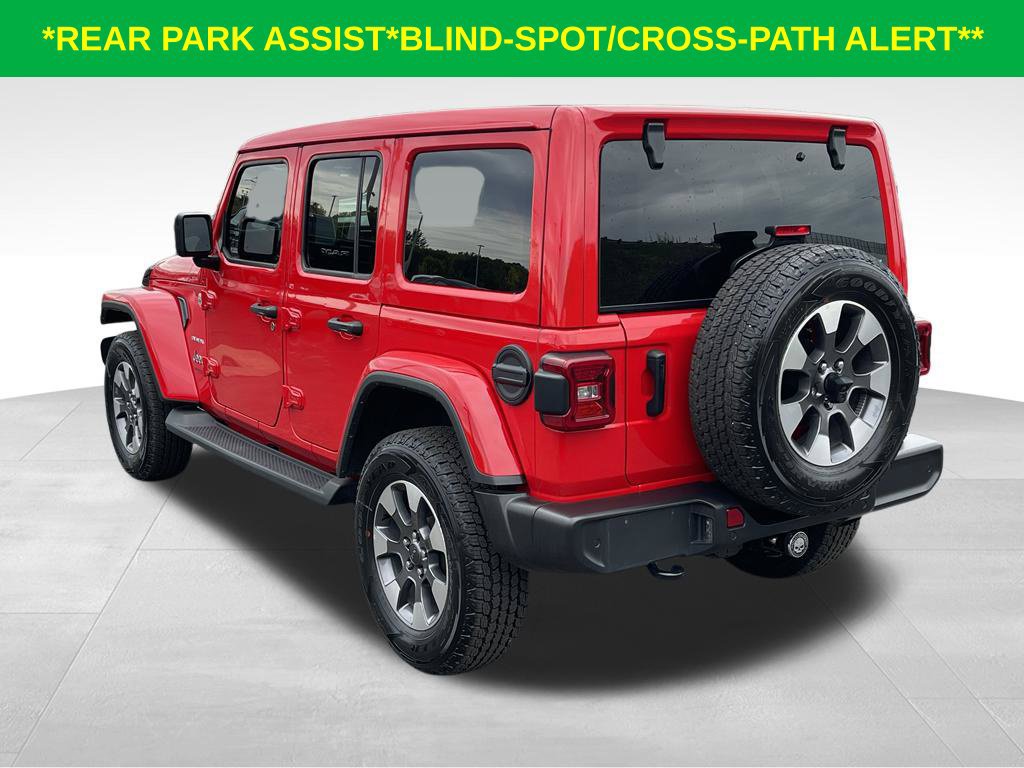 Used 2022 Jeep Wrangler Unlimited Sahara w/ LED Lighting Group AWD/4WD image 10