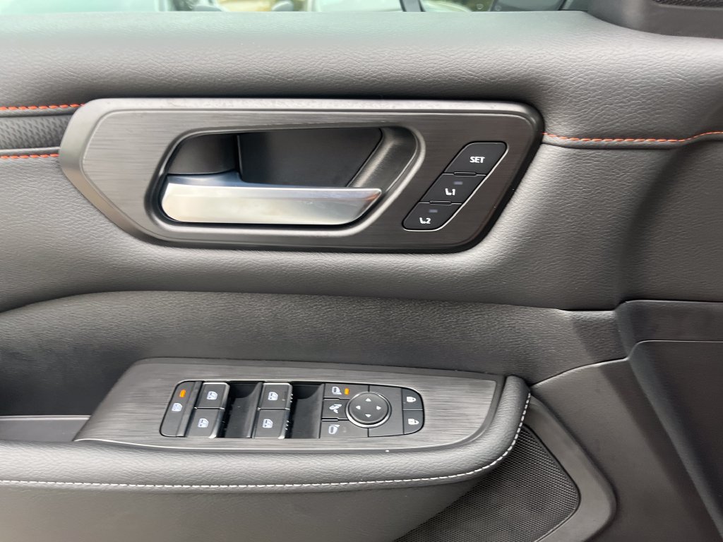 New 2026 Nissan Armada PRO-4X AWD/4WD image 14