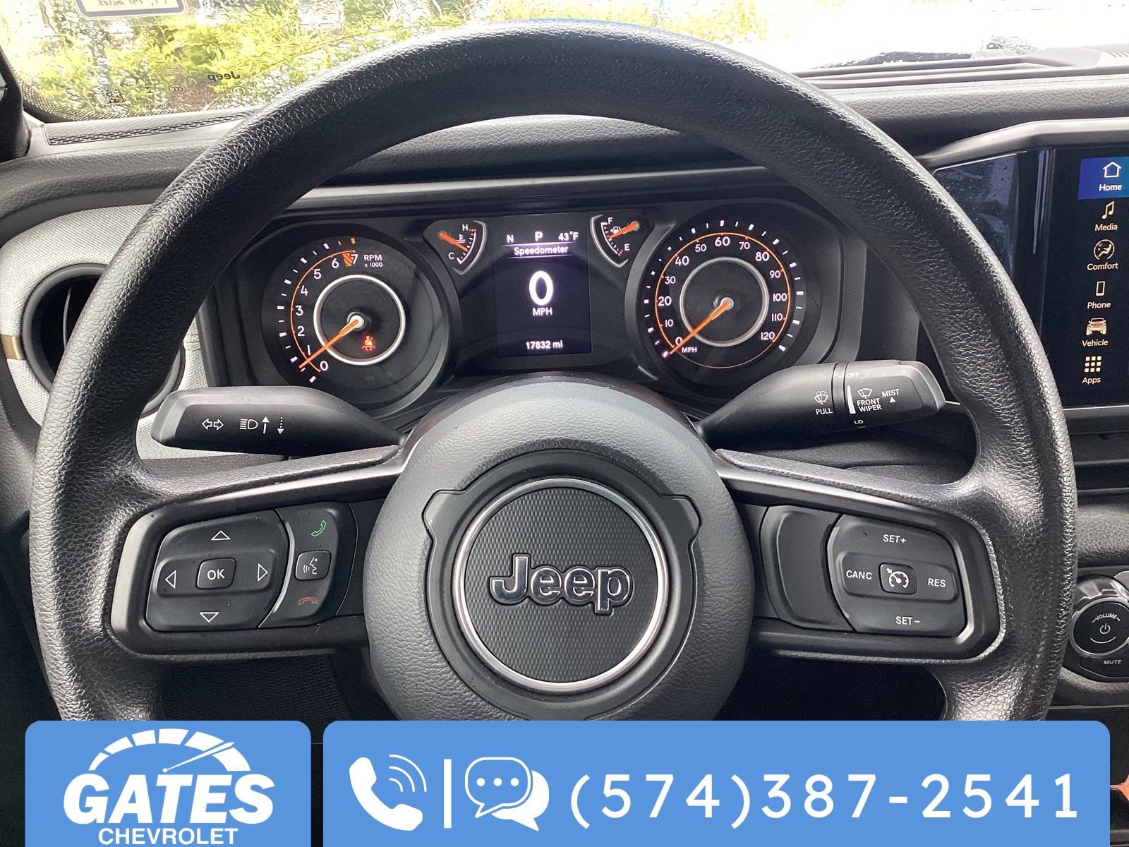 Used 2024 Jeep Gladiator Sport image 28