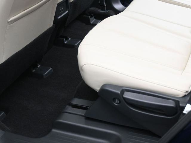 Certified 2025 INFINITI QX60 Luxe w/ Lighting Package (N94) image 16