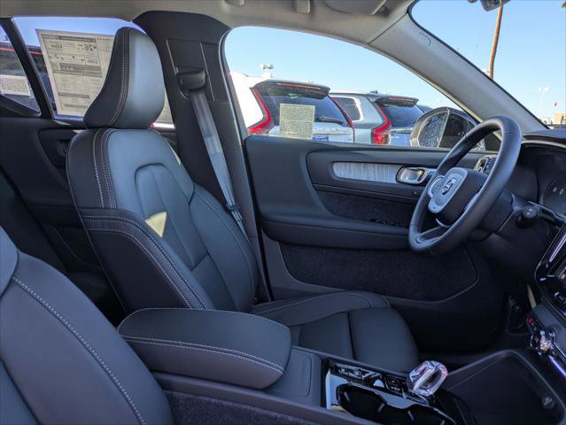 New 2026 Volvo XC40 B5 Ultra w/ Climate Package image 14