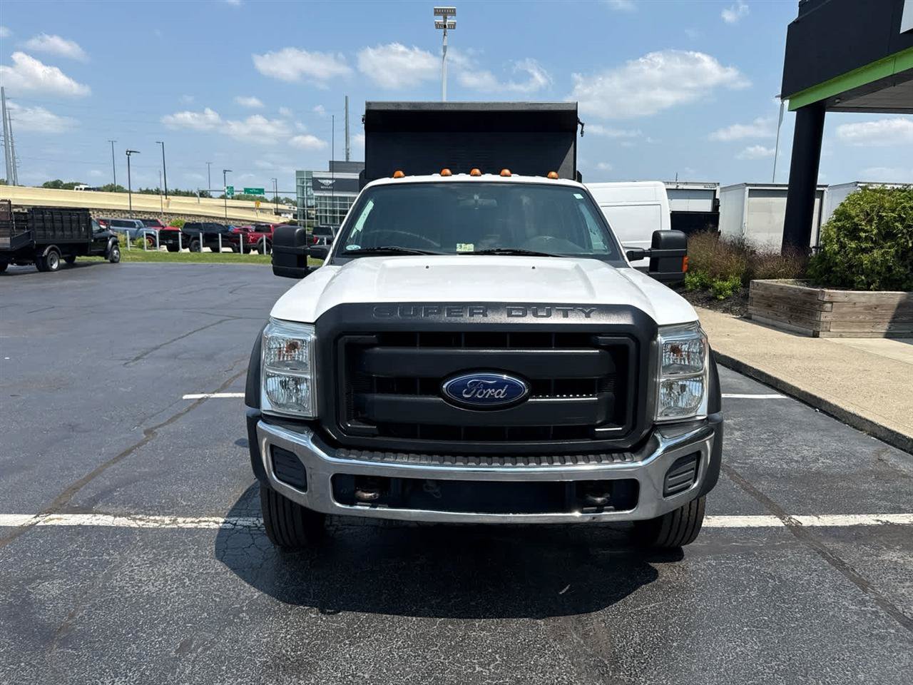 Used 2015 Ford F550 4x4 Crew Cab Super Duty image 3
