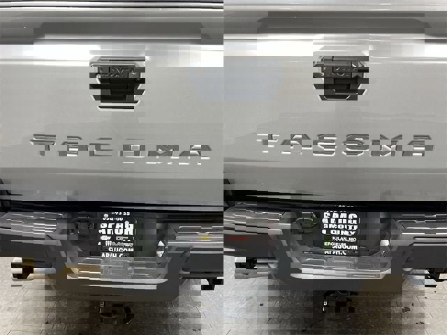 Used 2024 Toyota Tacoma SR image 30
