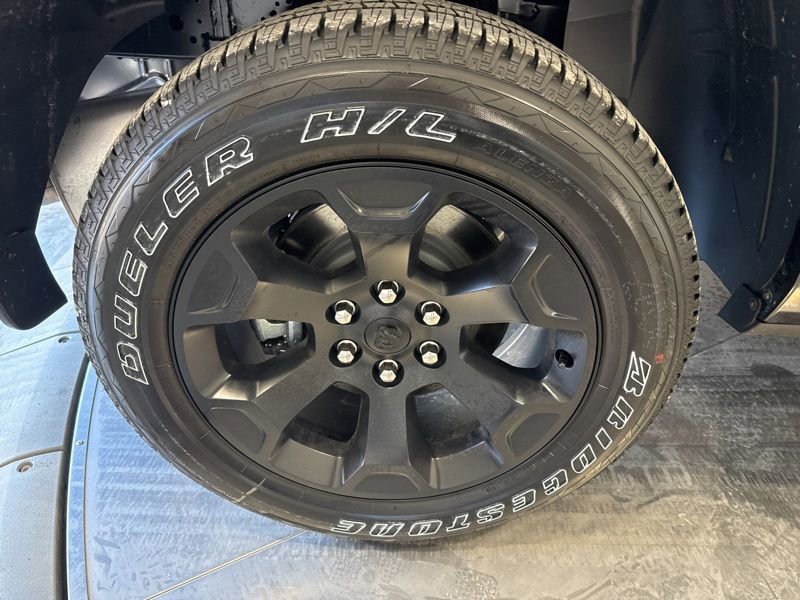 New 2026 RAM 1500 Express AWD/4WD image 9