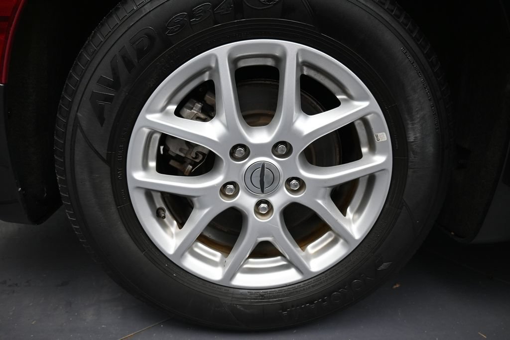 Used 2023 Chrysler Pacifica Touring-L FWD image 30