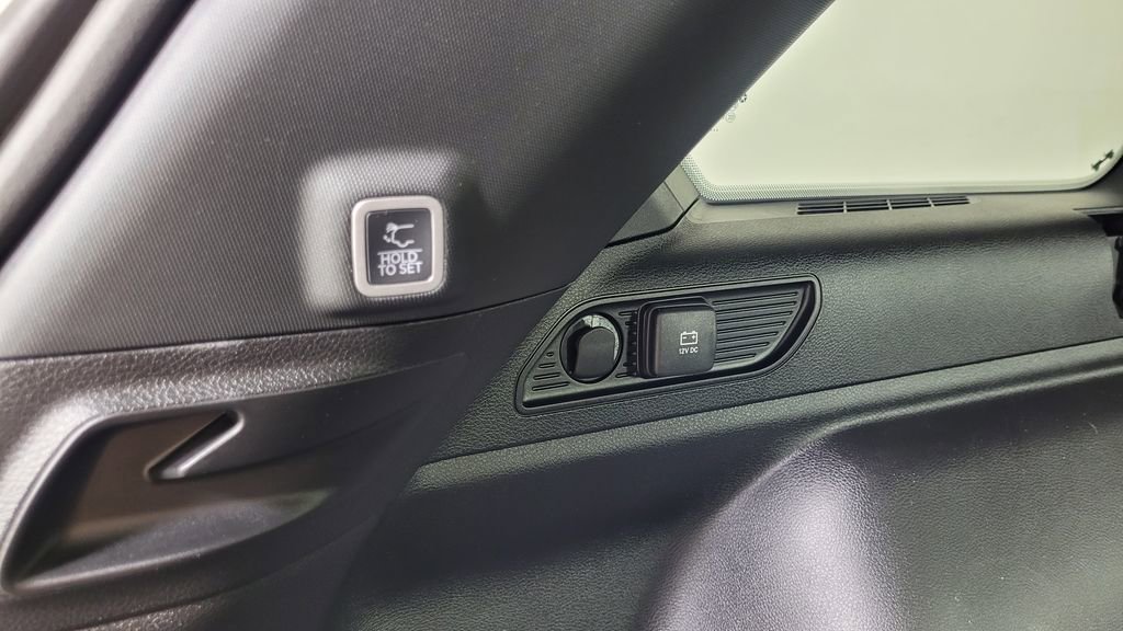 New 2025 Jeep Grand Cherokee Limited image 11