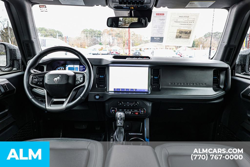 Used 2024 Ford Bronco Black Diamond image 29